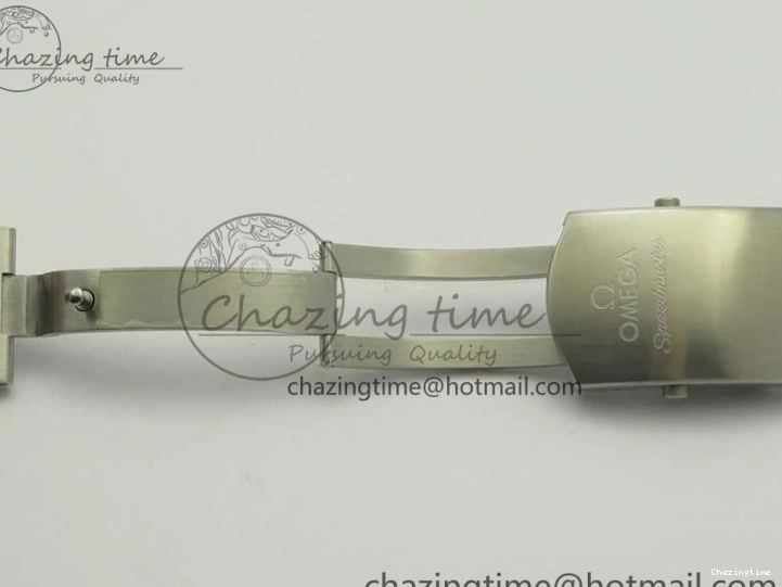 0203 UrbanChic Speedmaster Moonwatch OMF 1:1 Best Edition White Dial Black Hand on SS Bracelet A 8045